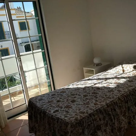 Casa de Férias Rua Do Figueiral 47 *